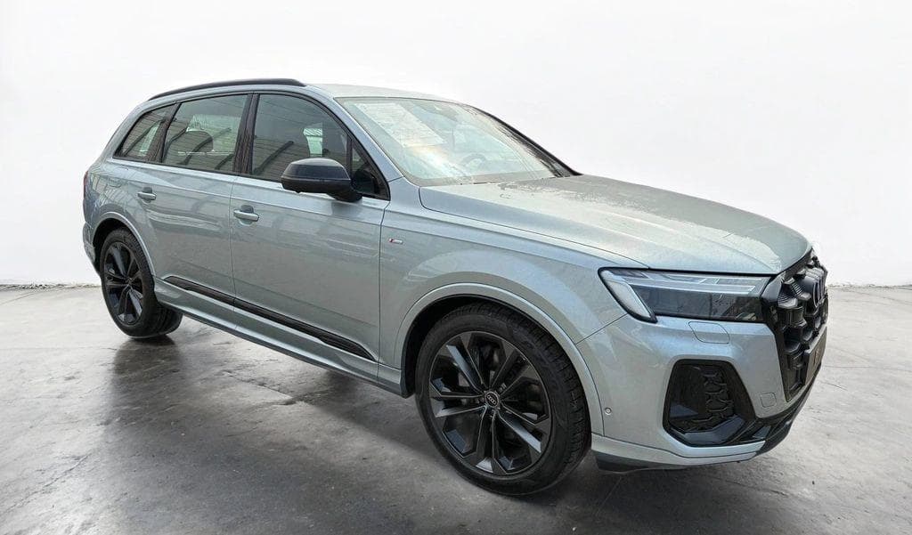Audi Q7 - 1