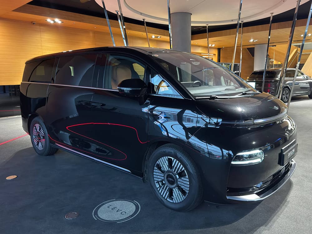 LEVC L380 L6T***0101 Max в лизинг - 1