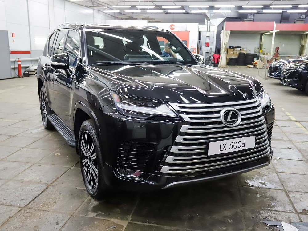 Lexus LX 500d JTJ***3165 Urban 1 в лизинг - 1