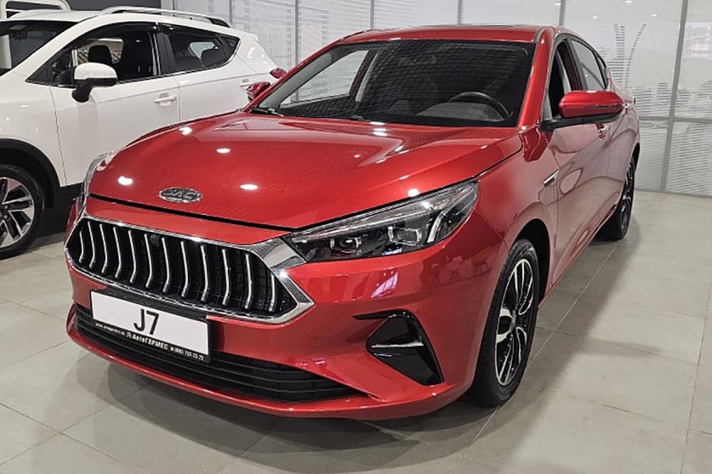 JAC J7 MX1***9205 Luxury 1.5 CVT в лизинг - 1