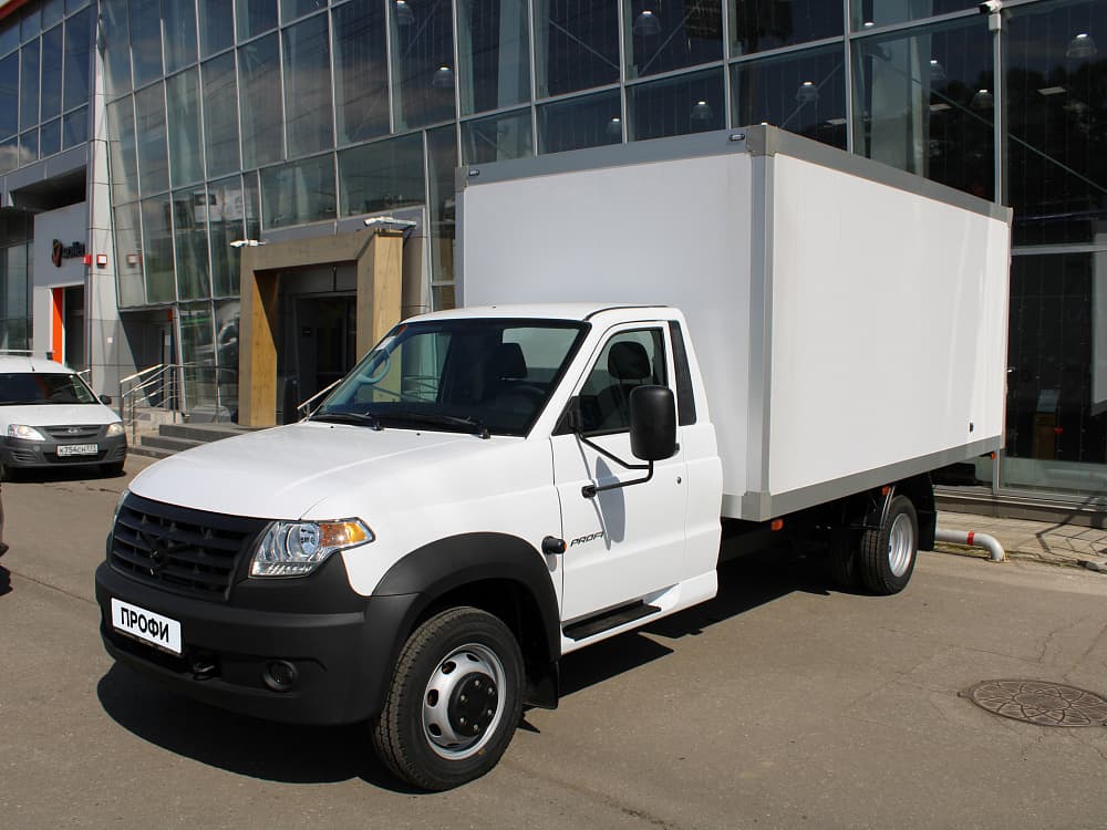 UAZ Profi XTT***5313 Изотермический фургон низкой степени изотермичности (FRA) длинная база Base двускатный мост 4х2 2.7 5MT в лизинг - 1