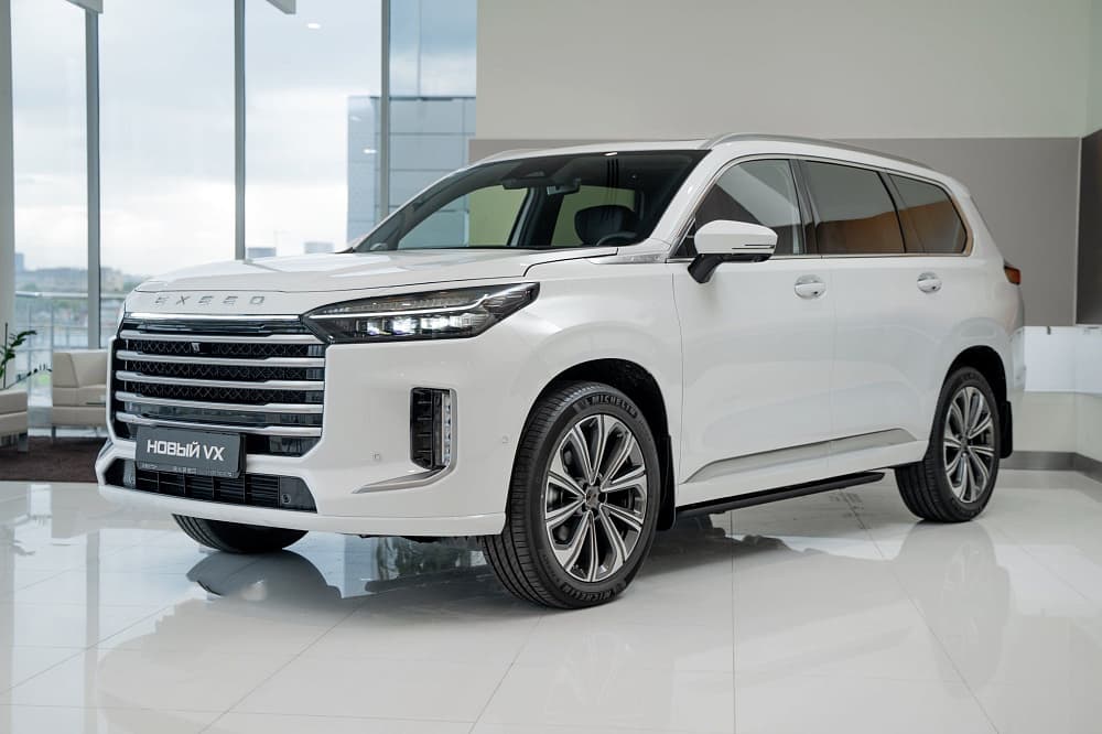 EXEED VX XEY***6637 President 7 мест 2.0T 8AT 4WD в лизинг - 1