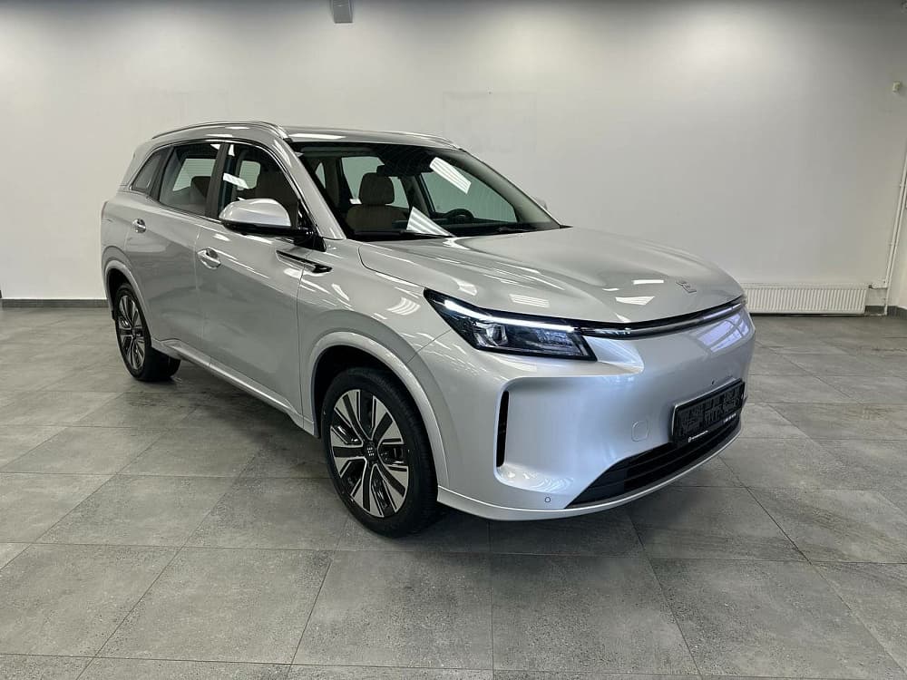 Evolute i-SPACE EDA***2360 Base 5-местная (270 кВт) 4WD в лизинг - 1