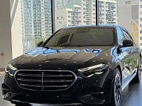 Mercedes-Benz E седан - 1