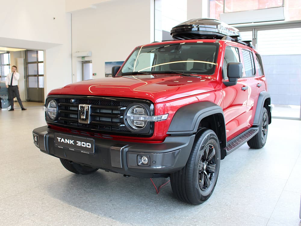 Tank 300 LGW***8779 City Adventure 2.0 8AT 4WD в лизинг - 1