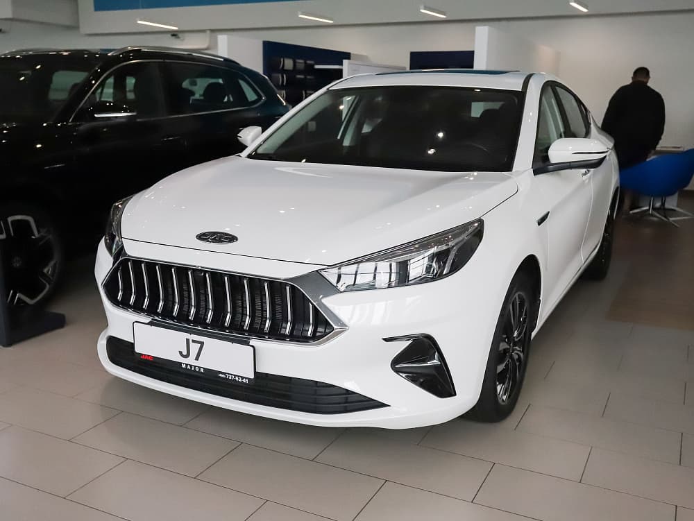 JAC J7 LJ1***5753 Luxury 1.5 CVT в лизинг - 1