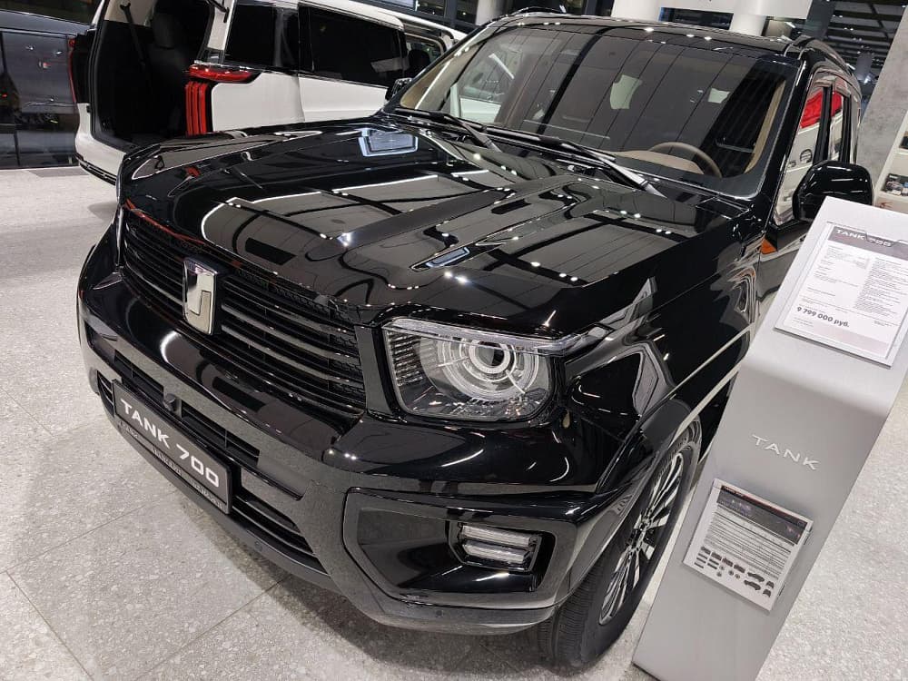 Tank 700 LGW***7213 Superior 3.0 9AT 4WD в лизинг - 1