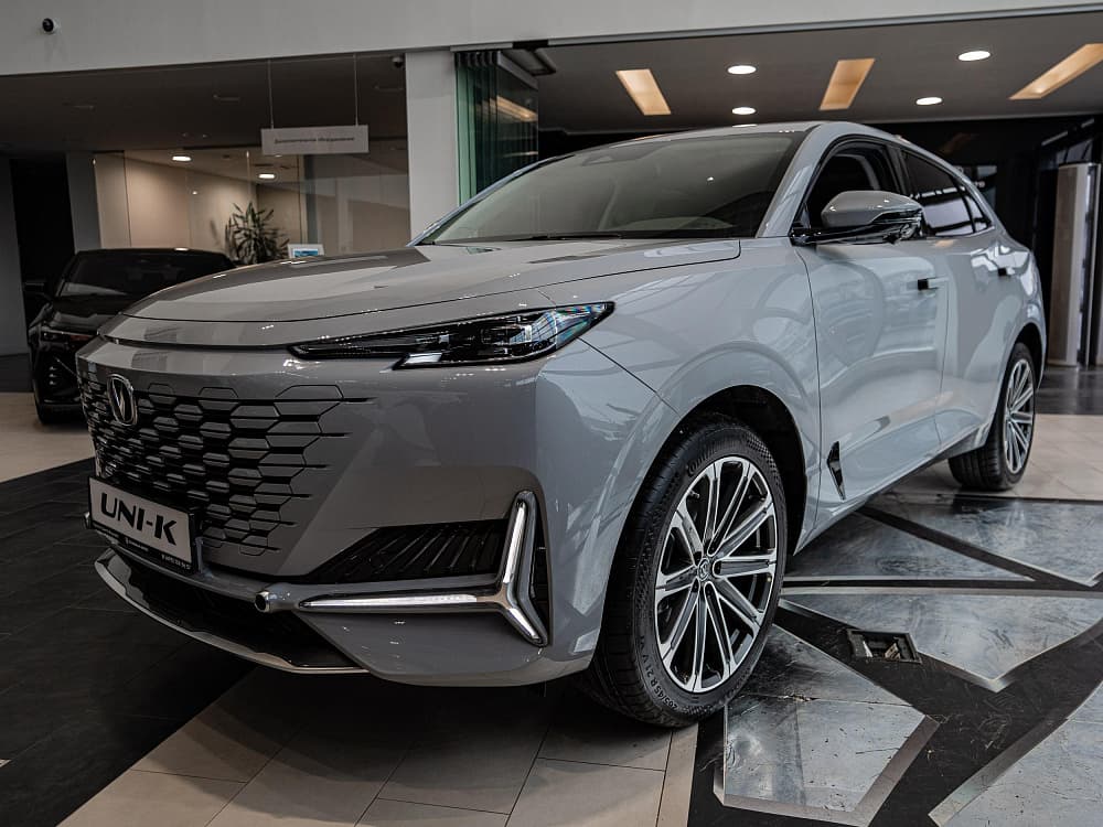 Changan Uni-K LS4***6236 Tech 2.0 8AT AWD в лизинг - 1