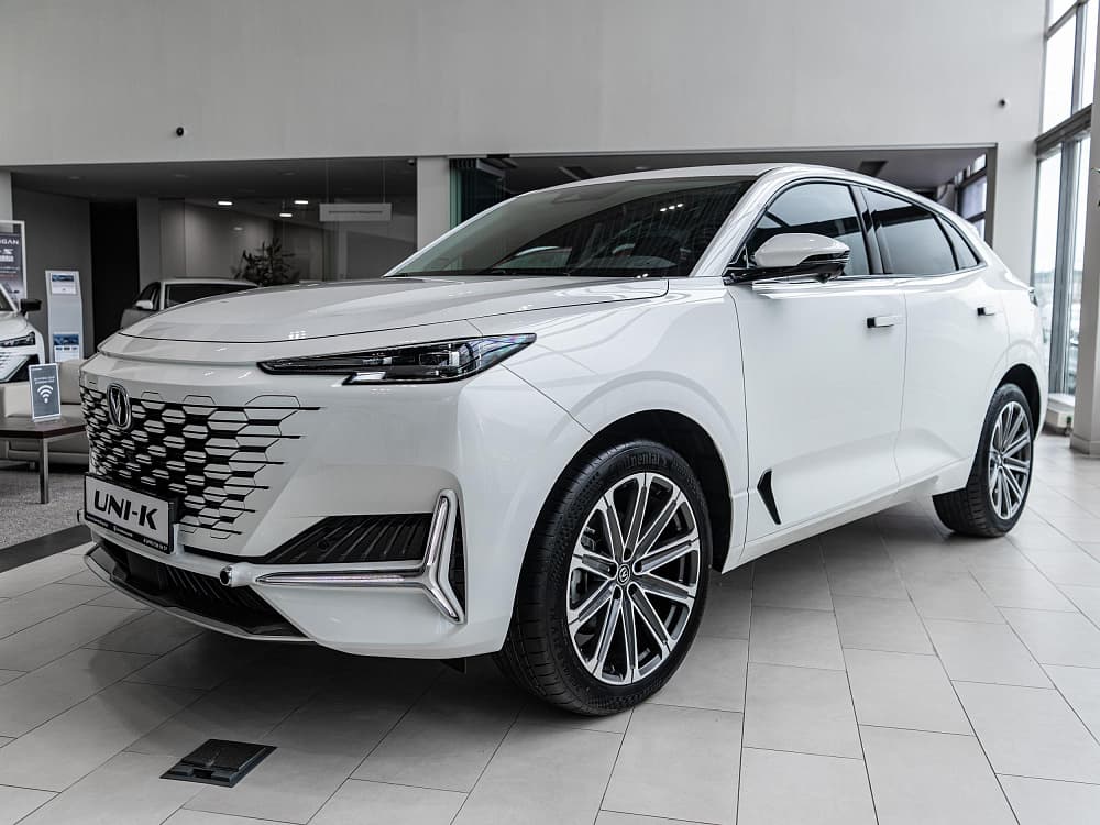 Changan Uni-K LS4***8202 Tech 2.0 8AT AWD в лизинг - 1