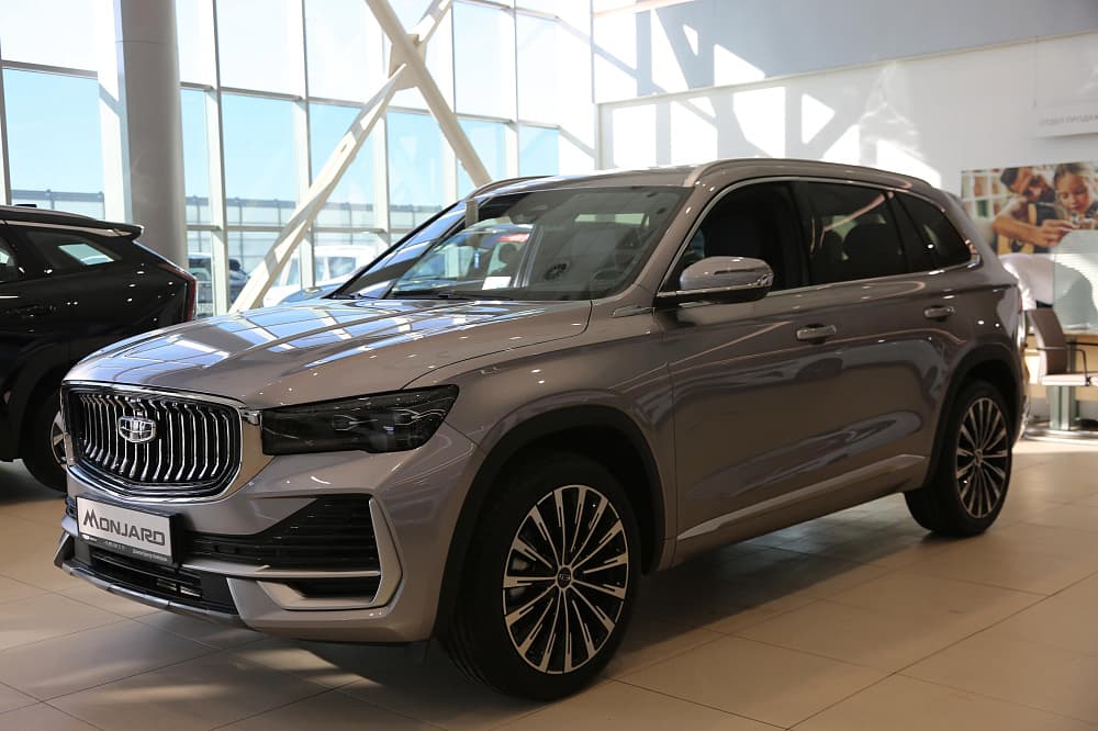 Geely Monjaro LB3***8290 Flagship SE 2.0T (238 hp) 8AT 4WD в лизинг - 1