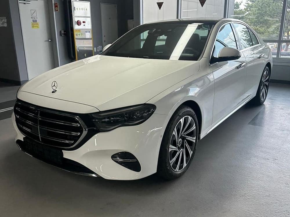 Mercedes-Benz E седан W1K***2194 300 4MATIC Exclusive в лизинг - 1